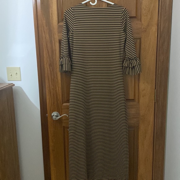 Dainty jewells dress - Picture 4 of 4